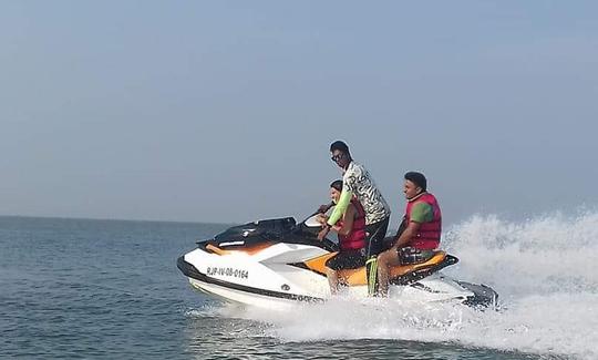 Location de jet ski à Diveagar Beach, Maharashtra