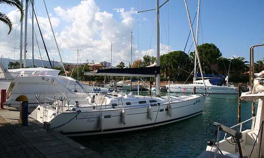 Charter Oceanis 473 Sailing Yacht Charter in Furnari, Sicilia