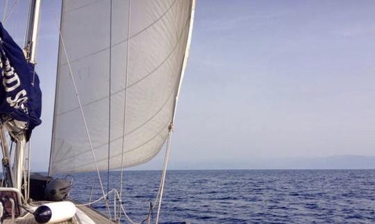 Location d'un voilier Grand Soleil de 50 minutes à Naples, Italie