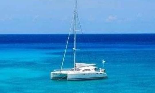 Location avec équipage sur un catamaran à voile Lagoon de 55 pieds dans les îles San Blas, Panama