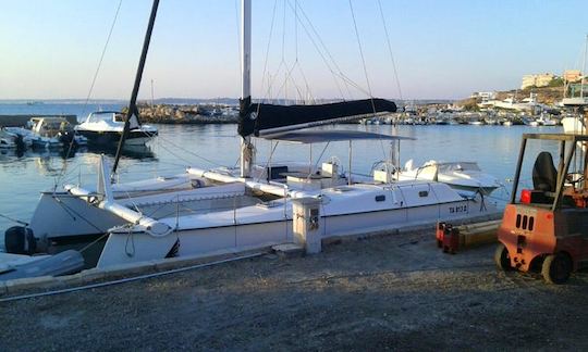 Charter 37' Lady Kawke Cruising Catamaran in Miggiano, Puglia