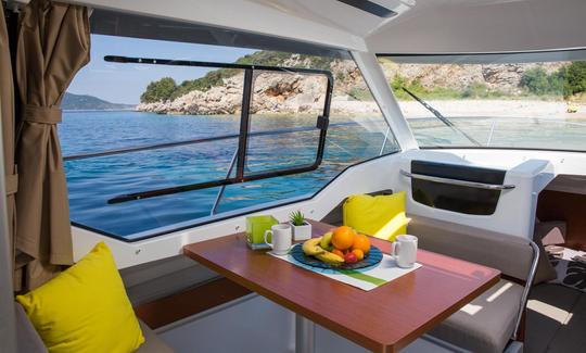 Merry Fisher 795 Cuddy Cabin Yacht in Sumartin, Croatia