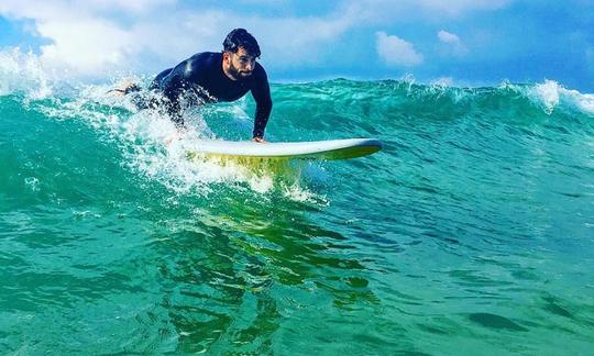 Rei das Ondas! Escola de surf Golesh - aulas particulares de surf em Tel Aviv, Israel!