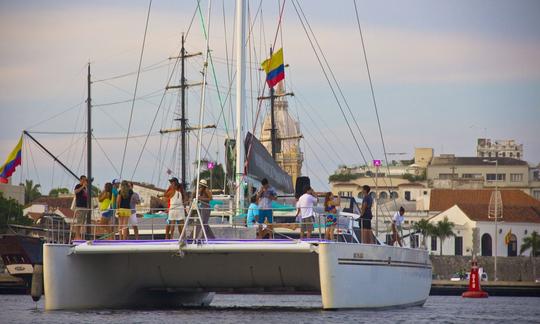 Charter the Maxicat 65 Sailing Catamaran in Cartagena, Colombia