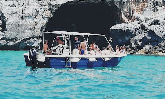 Boat tour to the Leuca lit caves. Ionian/Adriatic