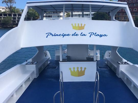 🏆 BEST 2025 🏆 Location de catamaran à moteur privé à Sosúa, grands et petits groupes