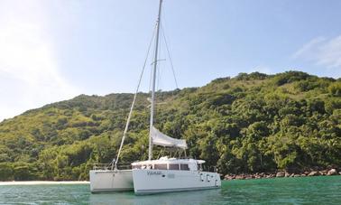 Alquiler de catamarán de crucero Lagoon 450 para 6 personas en Angra dos Reis, Brasil