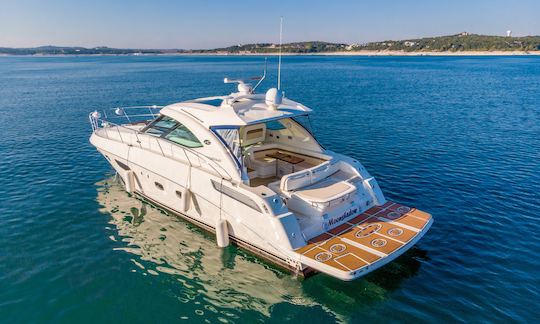 Sea Ray de 47 pies | Alquiler de yates fletados | Austin, Texas