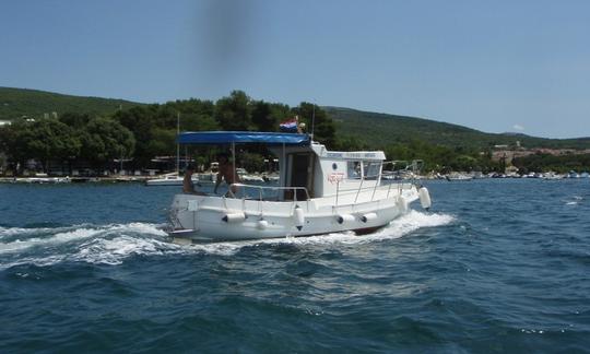 Alquiler de taxis acuáticos en Punat, Croacia