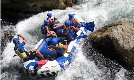 Emocionante aventura de rafting em Omiš, Croácia