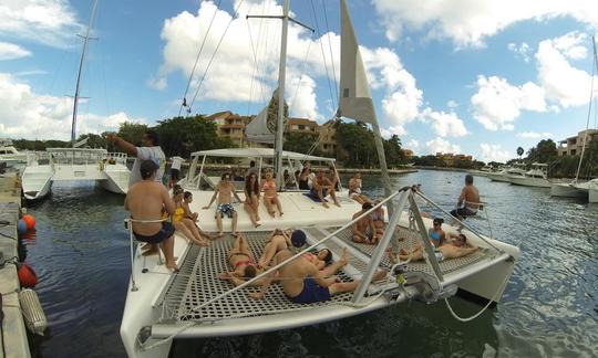 Catamaran Puerto Aventuras