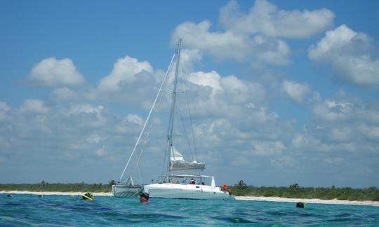 Catamaran Puerto Aventuras