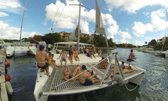 Catamaran Puerto Aventuras