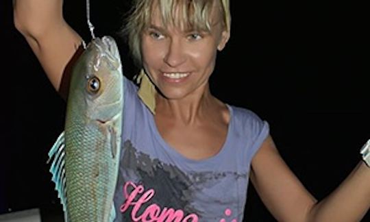 Gran caza y viaje de pesca nocturna en Thoddoo, Maldivas