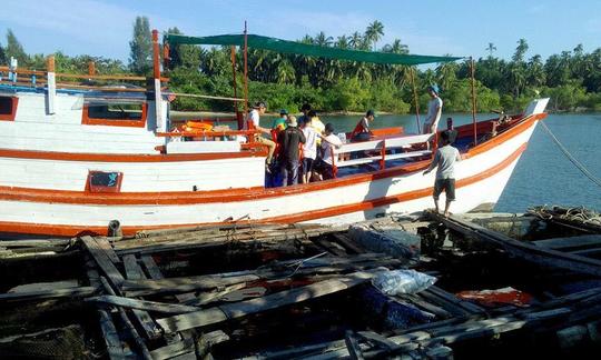 40ft Trawler Fishing Charter for 5 People in Ngwesaung, Myanmar