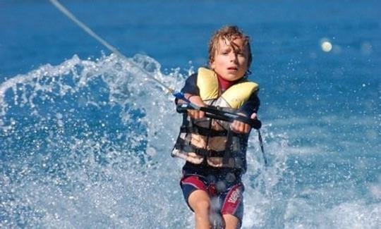 Desfrute de horas emocionantes de wakeboard em Saint-Tropez, França