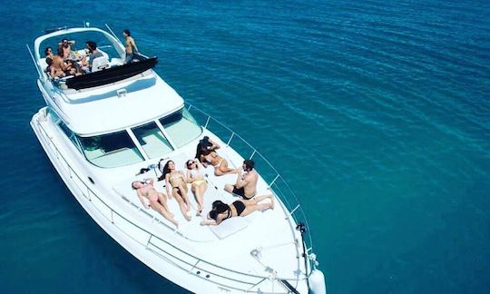 Alquiler de yate a motor Sea Ray 40 fly en Cancún, Quintana Roo