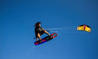 Clase de kitesurf en Ulcinj, Montenegro