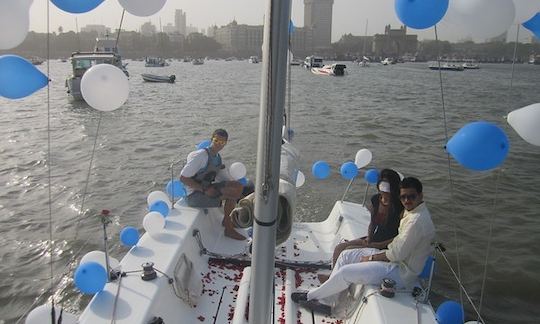 Harbour Crossing on Yacht Beneteau 7.5 from Mumbai to Mandwa