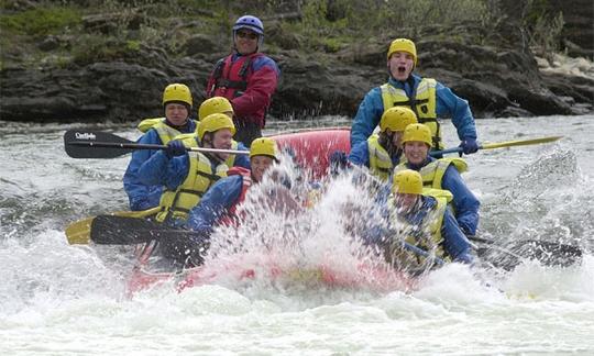 Rafting à l'ouest de Sundre, Canada