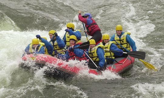 Rafting à l'ouest de Sundre, Canada