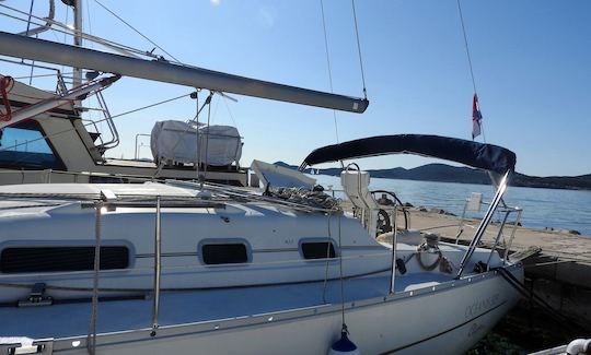 Beneteau Oceanis 323 Clipper Despina Cruising Monohull Biograd na Moru, Croatia