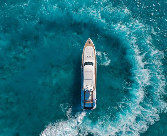 108 Mangusta Super Yacht