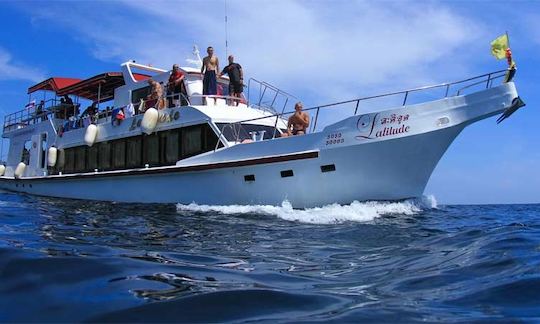 Full Day Diving Trip on the Andaman Sea in Thailand - 55 People Boat Capacity