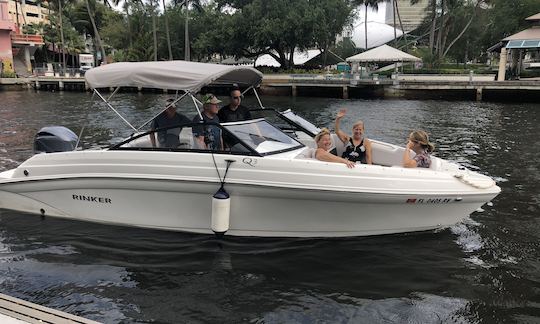 Ride in style: Rinker Q3 Bowrider in Fort Lauderdale, FL, 23ft 12 people