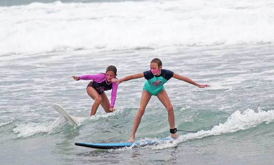 Lección privada de surf de 1 hora en KwaZulu-Natal, Sudáfrica