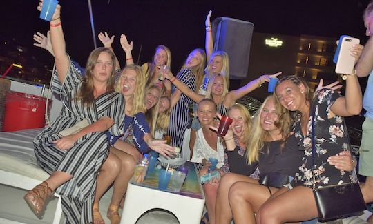 Weekend Booze & DJ Adults Only Cruise in Cabo San Lucas, Baja California Sur