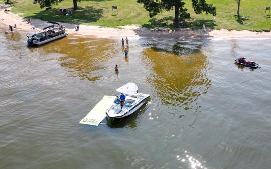 Bowrider +Water Sports at Lake Livingston [You drive].