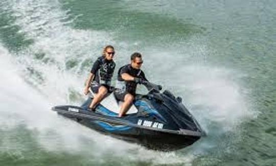 Aluguel de jet ski Yamaha VX Deluxe em Trogir e lugares próximos