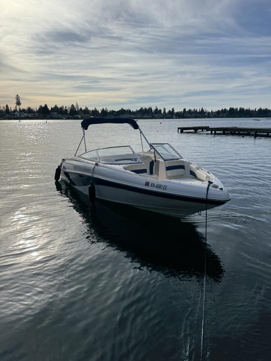 🌊🚤 Aproveite o lago com estilo 🚤🌊