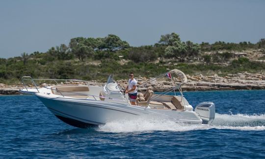 Jeanneau Cap Camarat 7.5 cc  THE BEST RENTAL IN TROGIR, KASTELA AND SPLIT