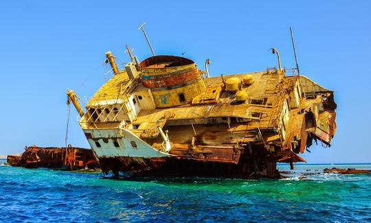 Paseo en barco por el Mar Rojo I Viaje de esnórquel en la isla de Tirán