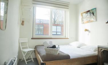 Studio privé confortable sur une péniche dans le centre (Pijp) Amsterdam, Pays-Bas