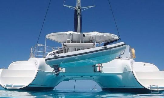 Okeanos Bahia Fountaine Pajot à louer à Ornos, Mykonos, Grèce