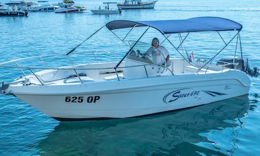 Saver 690 Powerboat for 8 People in Opatija, Primorje-Gorski Kotar County