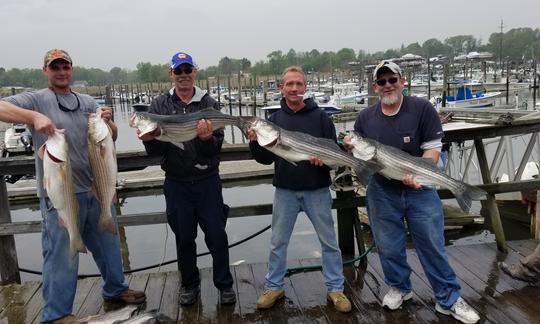 Fishing Charter On 25ft Well Craft Boat