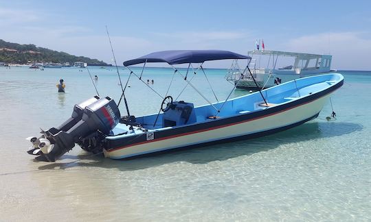 Excursion de pêche en mer à Roatán, dans les îles de la Bahia, avec le capitaine Lewis et Keaton