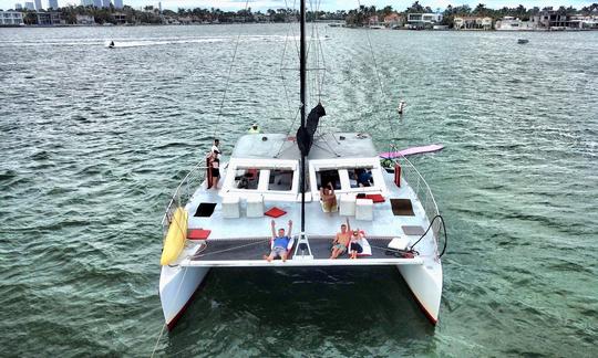 Catamaran Sailing Party de 60 pieds à Miami en Floride (1 300$ PAR HEURE)