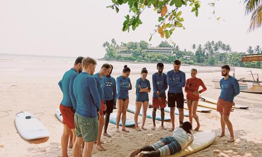 Clases de surf en Galle y Unawatuna