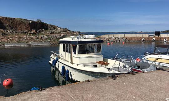 Water Taxi Service - 2 Hour Guided Water Taxi Tour in Mariehamn, Åland Islands