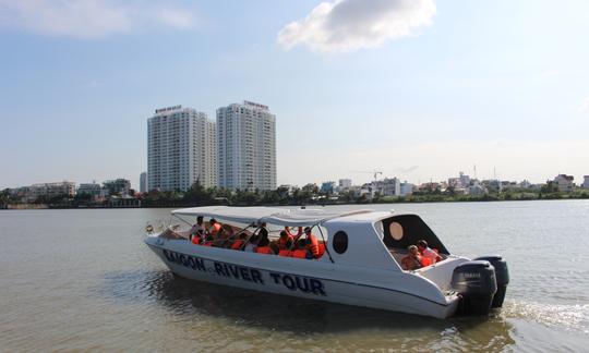 Bateau rapide de luxe avec 34 sièges pour un maximum de 26 personnes