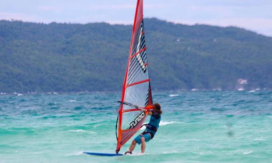 Aprenda a praticar windsurf em Malay, Western Visayas