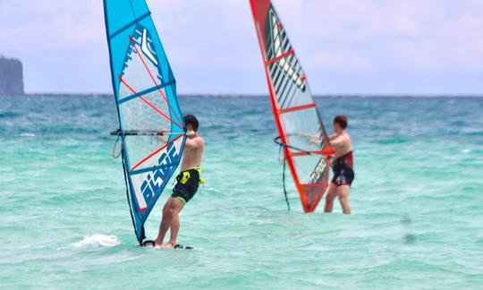 Aprenda a praticar windsurf em Malay, Western Visayas