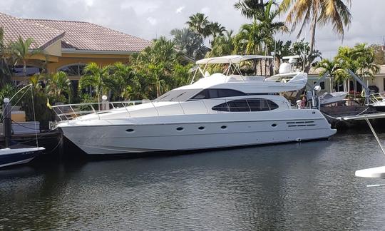 Charter a Luxury 58' Azimut Motor Yacht for 13 People in Fort Lauderdale, FL