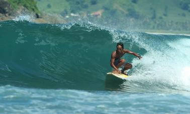 2 Hours Surfing Lesson in Selong Belanak Beach, Praya Barat Nusa!