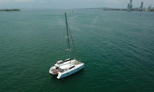 An Unforgettable Experience Sailing to Rosario Islands & Baru on Board Xem3